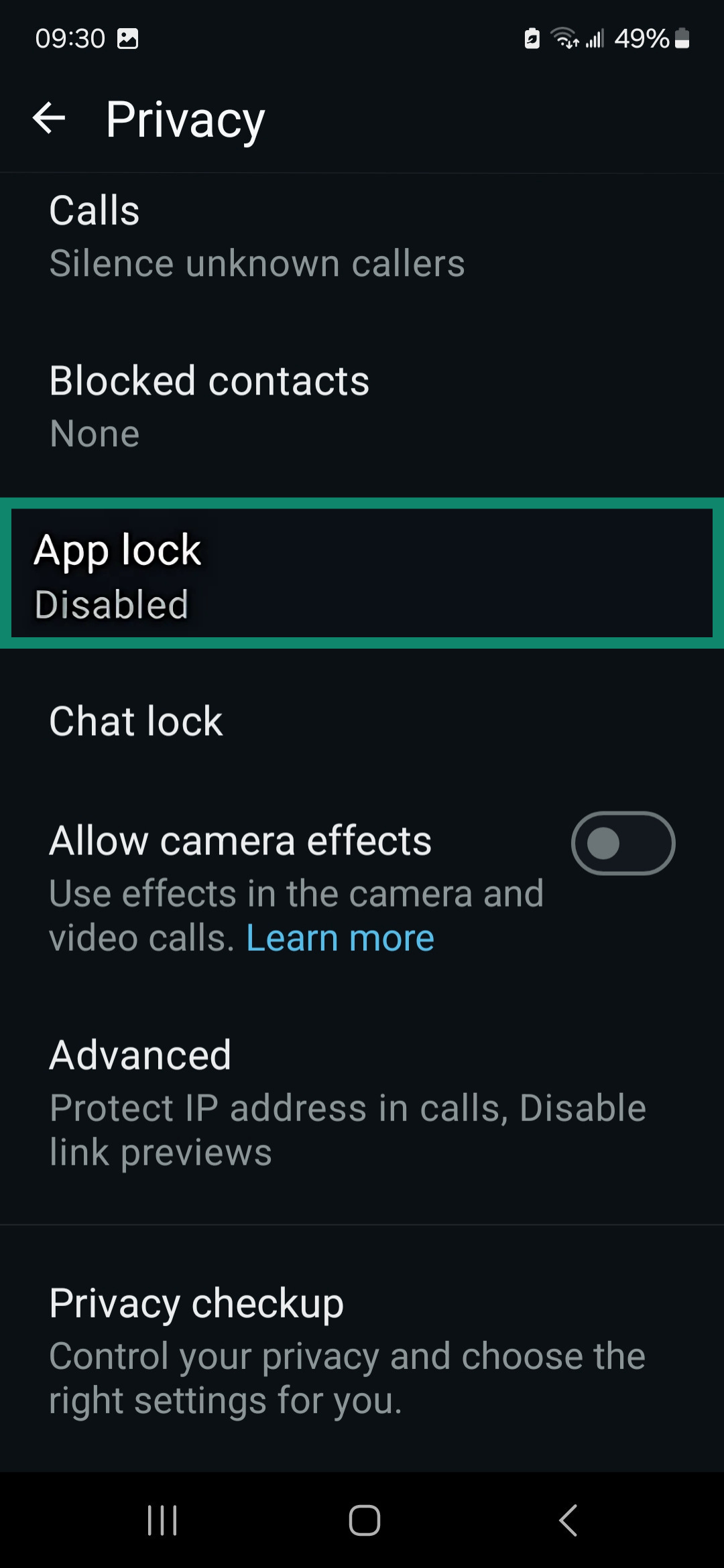WhatsApp Privacy tab highlighting App Lock.