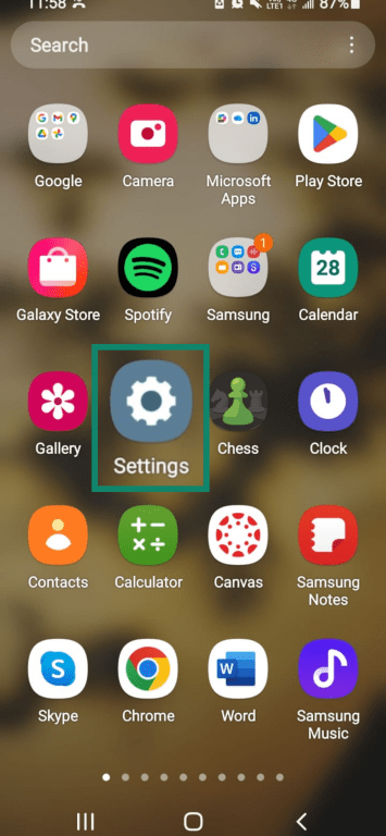 An Android apps page with Settings highlighted.